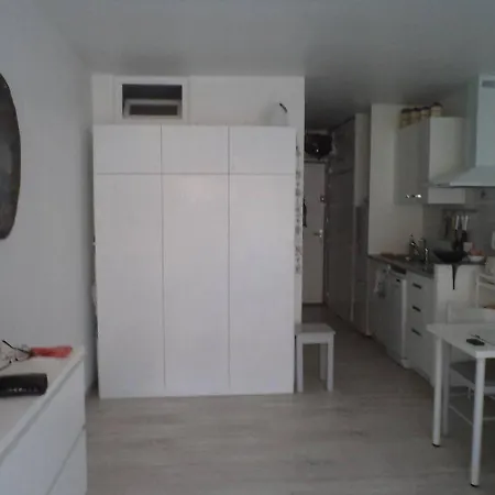 Lumineux Studio 2 Pers- Antinea 22-2 étoiles-vue Mer-parking Privé -clim-ll-lv Appartamento Sainte-Maxime